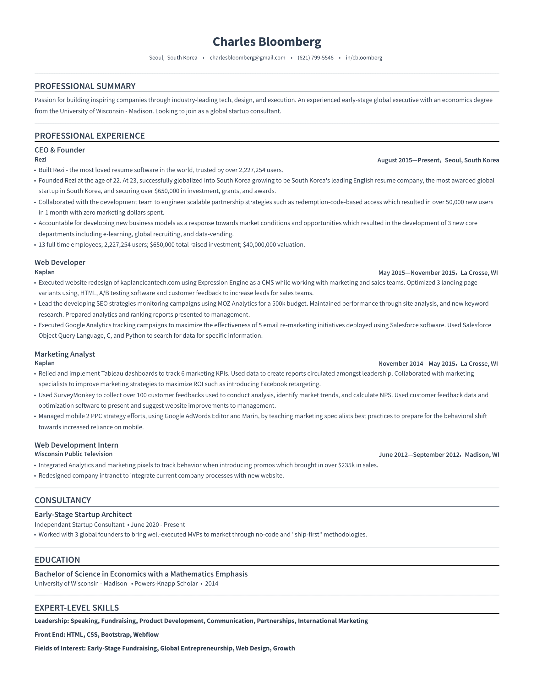 Simple resume template preview